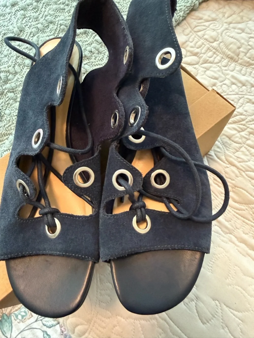Bella Vita Navy Suede Lace Up Sandals 8.5W
